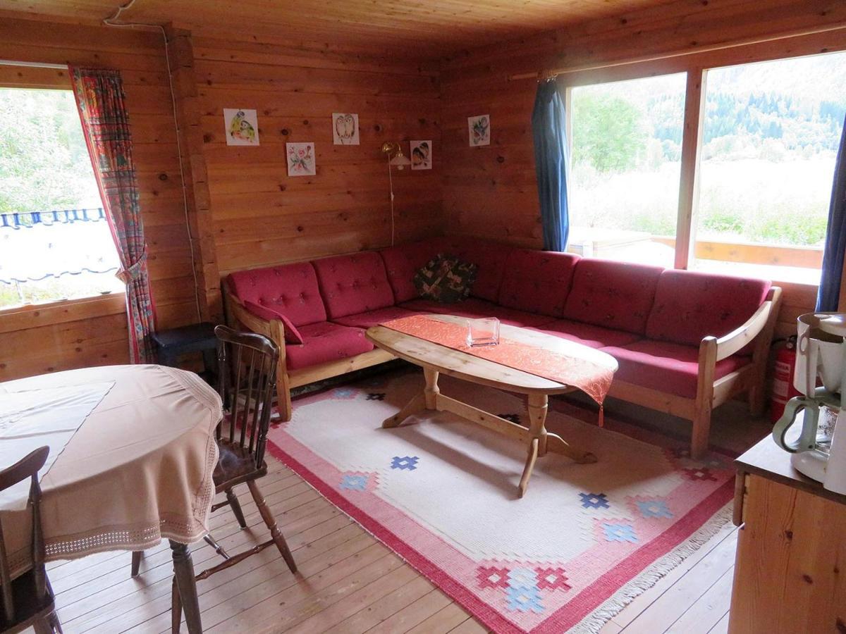 Villa Kalvatn Turistsenter à Austefjorden Extérieur photo